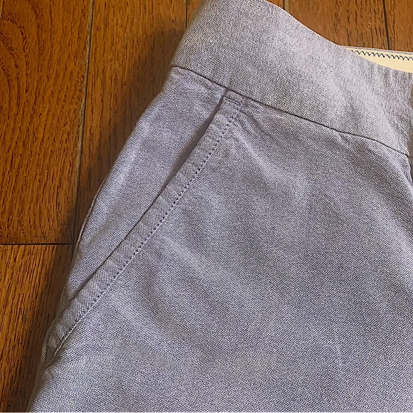L.L. Bean chambray Bermuda shorts - Picture 3 of 9